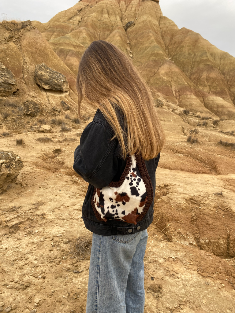 Bolso crochet cow