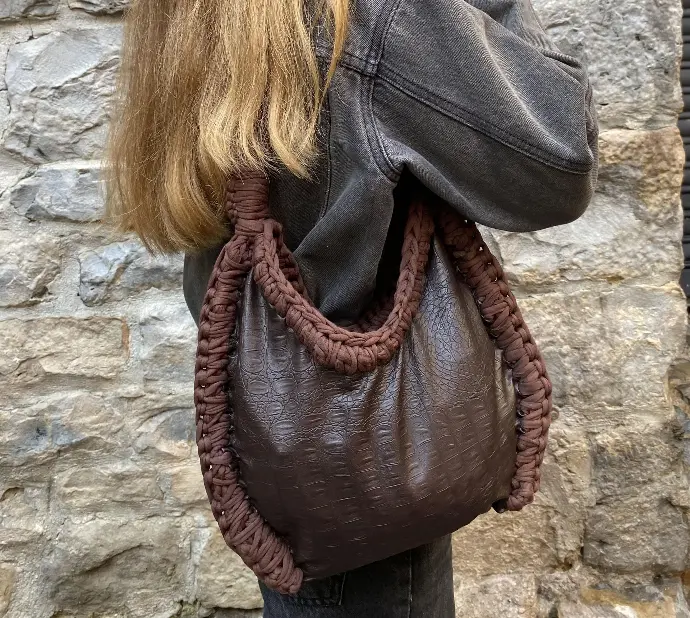 Bolso cocodrilo grande