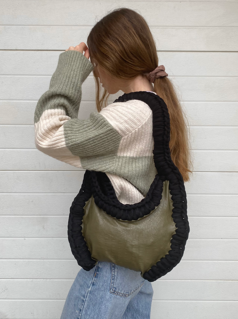 Bolso cocodrilo verde