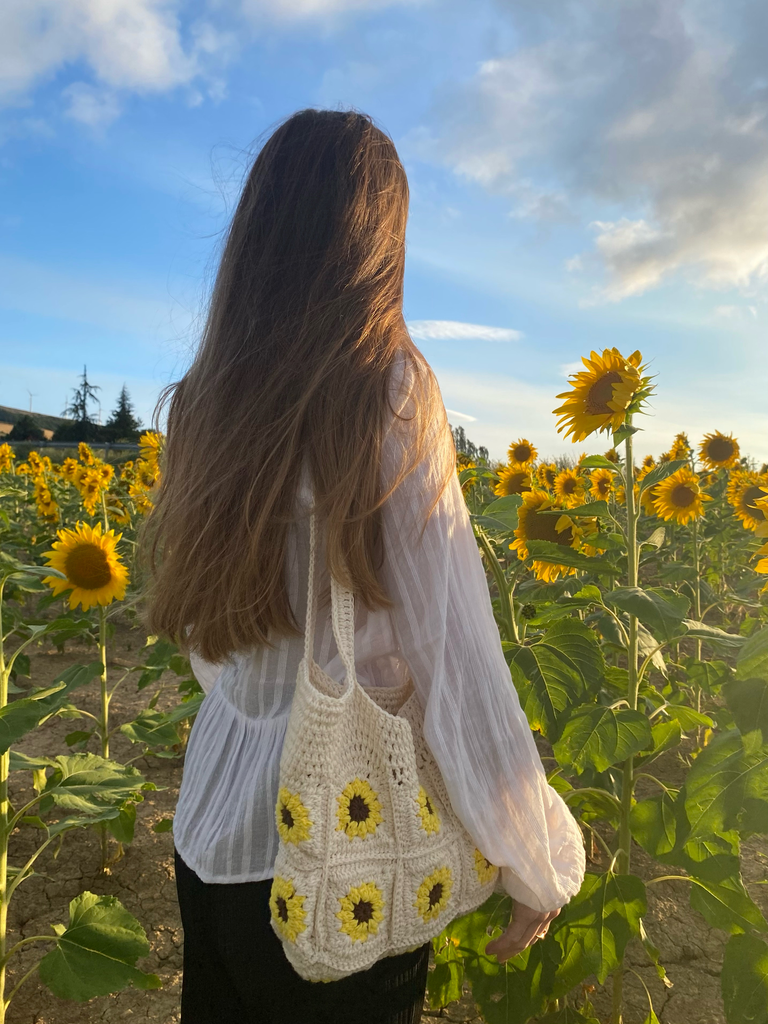 Bolso crochet girasoles