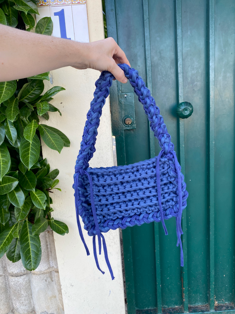 Bolso crochet trapillo azul
